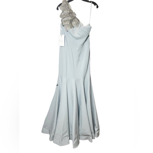Mac Duggal 11810Blue Crepe One Shoulder Gown With Crystal Flower Womens 4 NWT - Picture 4 of 9